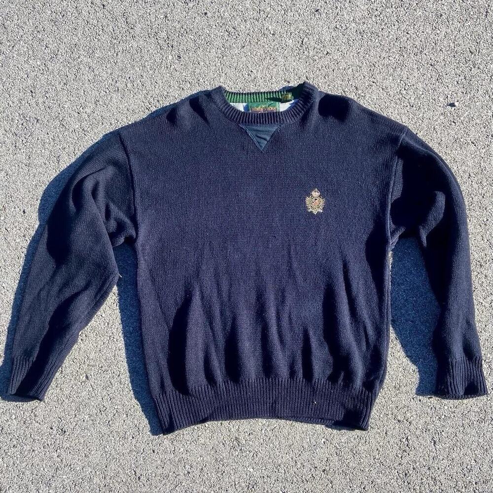 Navy blue vintage 90s Hunting Horn sweater with embroidered logo